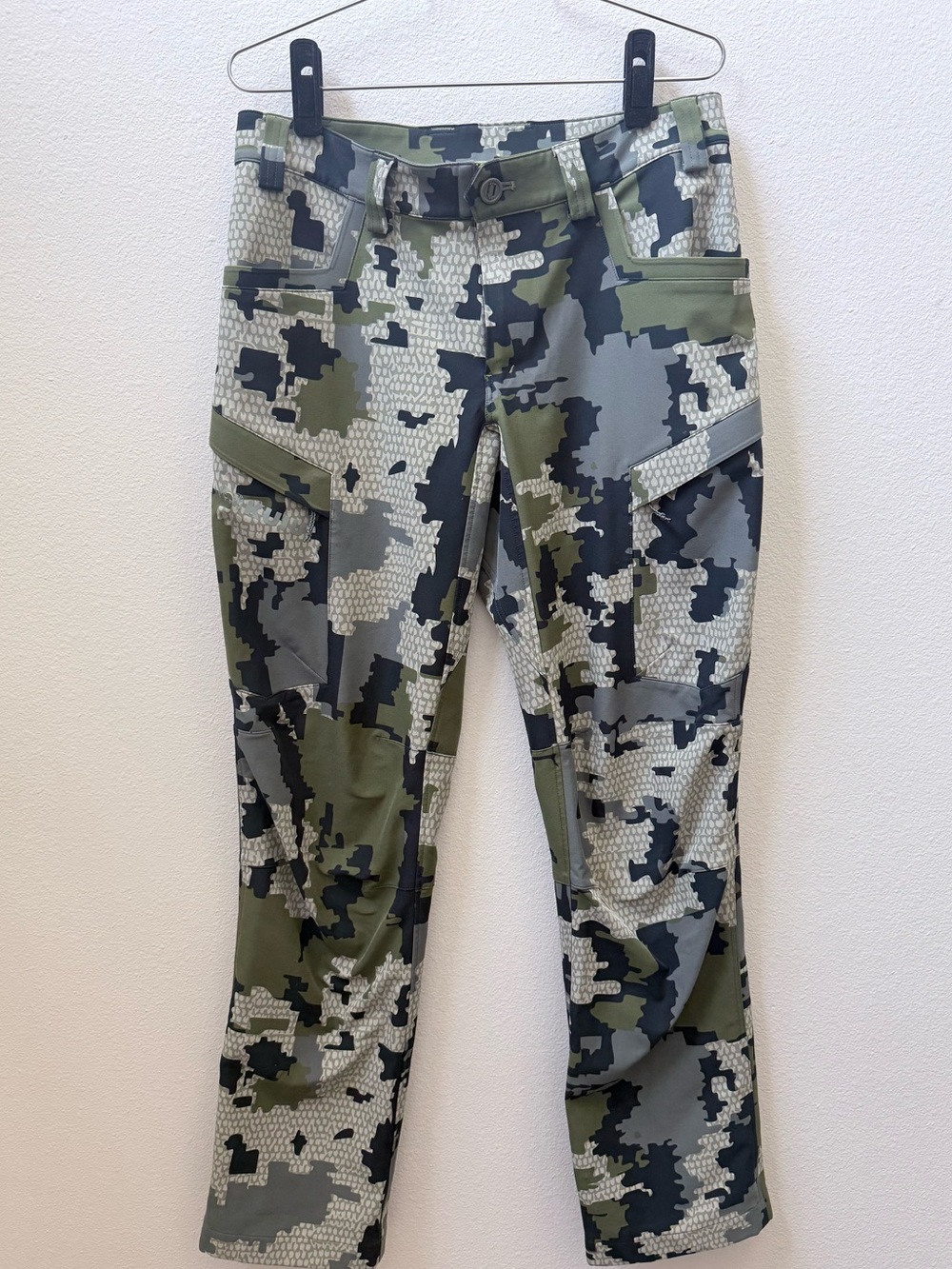 Men's Kuiu Attack Pants - Olive Green Verde camo